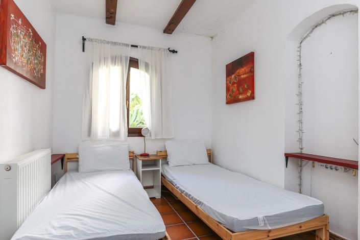 Image No.27-7 Bed Villa / Detached for sale