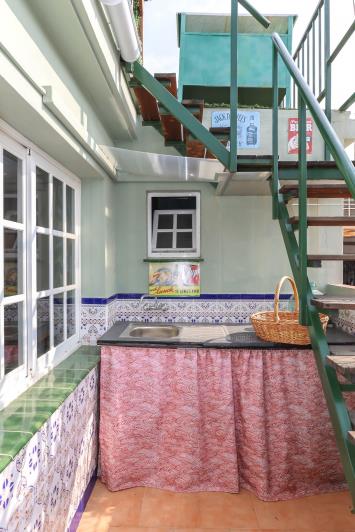 Image No.26-2 Bed Townhouse for sale