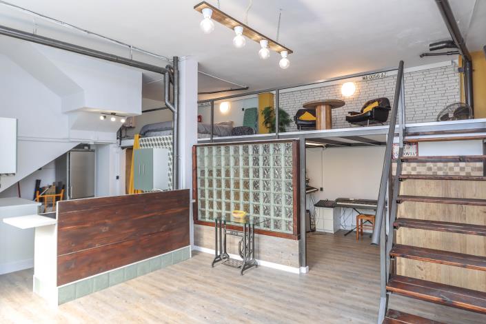 Image No.32-2 Bed Townhouse for sale