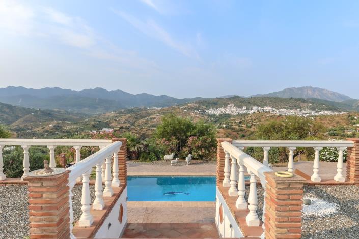 Image No.7-3 Bed Villa / Detached for sale