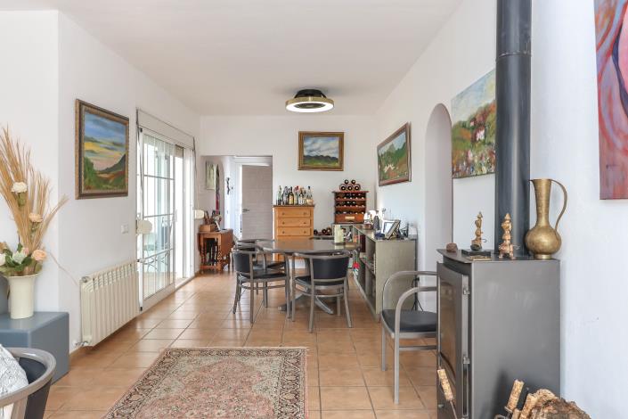 Image No.12-3 Bed Villa / Detached for sale