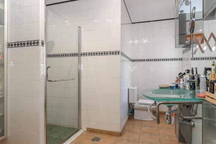 Image No.20-3 Bed Villa / Detached for sale