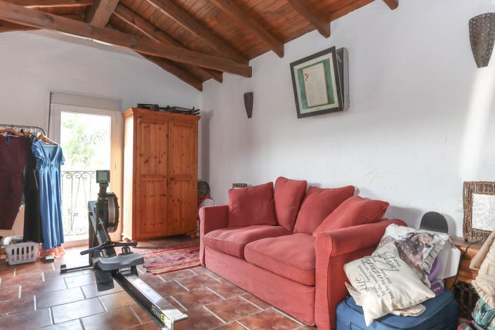 Image No.23-5 Bed Villa / Detached for sale