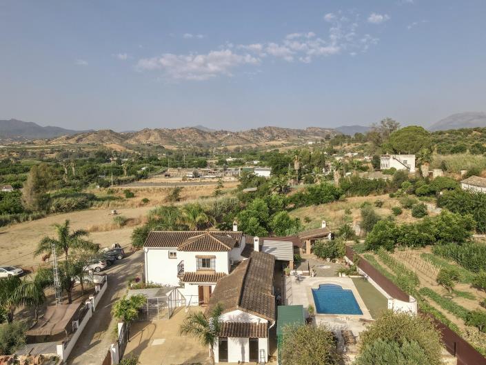 Image No.3-5 Bed Villa / Detached for sale