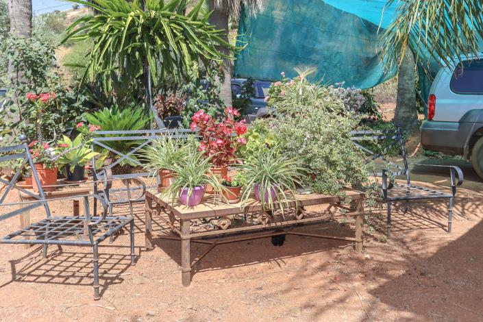 Image No.21-1 Bed Farmhouse for sale