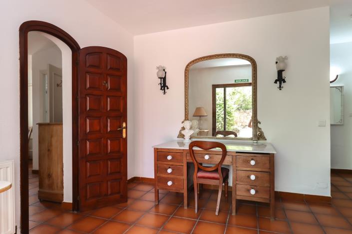 Image No.25-7 Bed Villa / Detached for sale