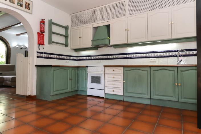 Image No.14-7 Bed Villa / Detached for sale