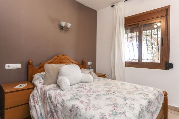 Image No.25-Villa / Détaché de 4 chambres à vendre à Alozaina