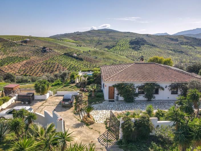 Image No.56-Villa / Détaché de 4 chambres à vendre à Alozaina