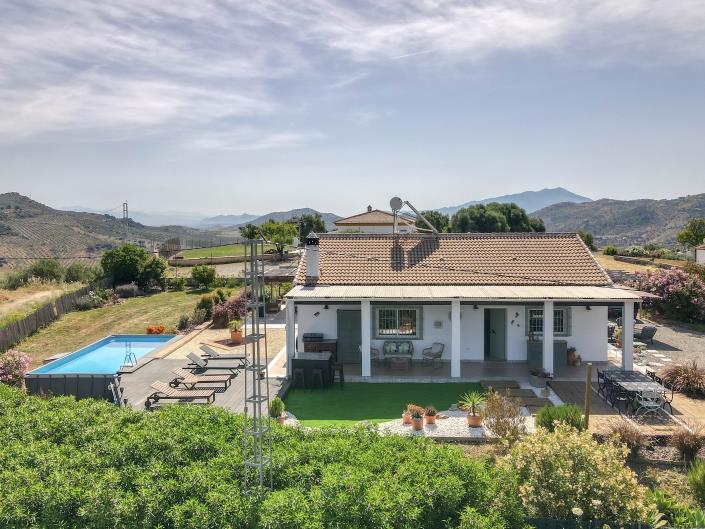 Image No.47-2 Bed Villa / Detached for sale
