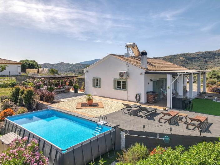 Image No.48-2 Bed Villa / Detached for sale