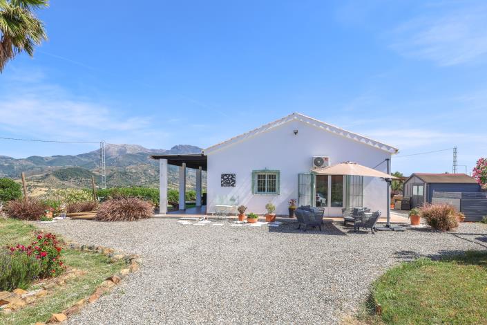Image No.59-2 Bed Villa / Detached for sale