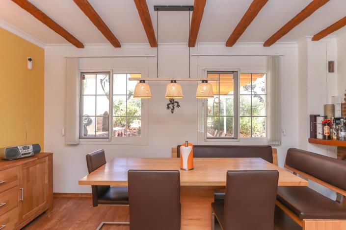 Image No.17-6 Bed Villa / Detached for sale