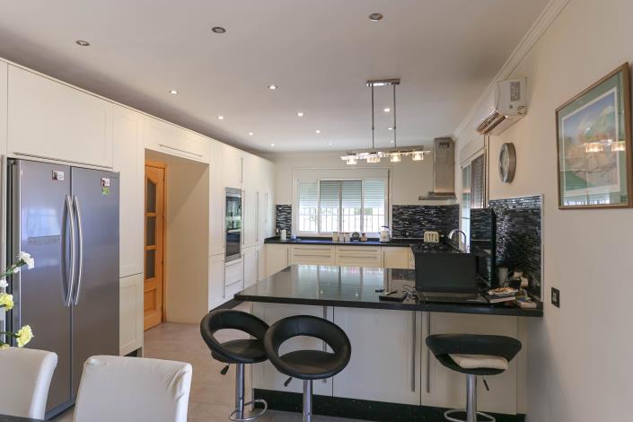 Image No.4-Villa / Détaché de 5 chambres à vendre à Alhaurín el Grande