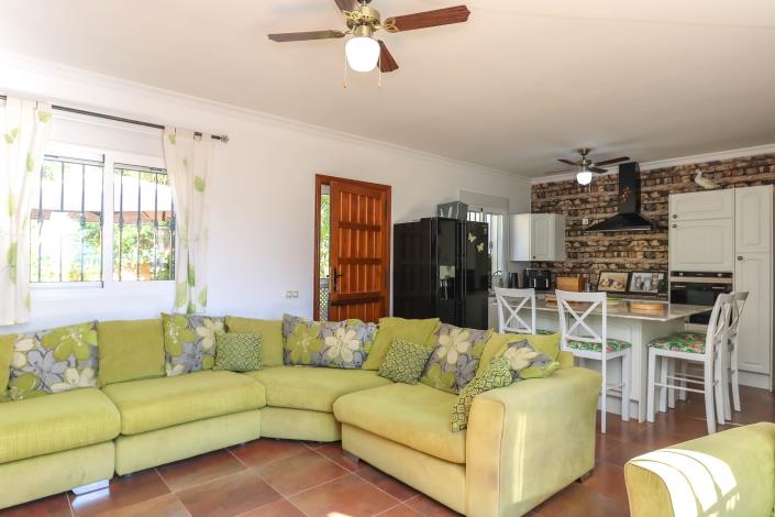 Image No.9-3 Bed Villa / Detached for sale