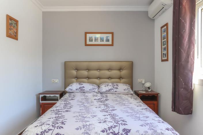 Image No.18-3 Bed Villa / Detached for sale