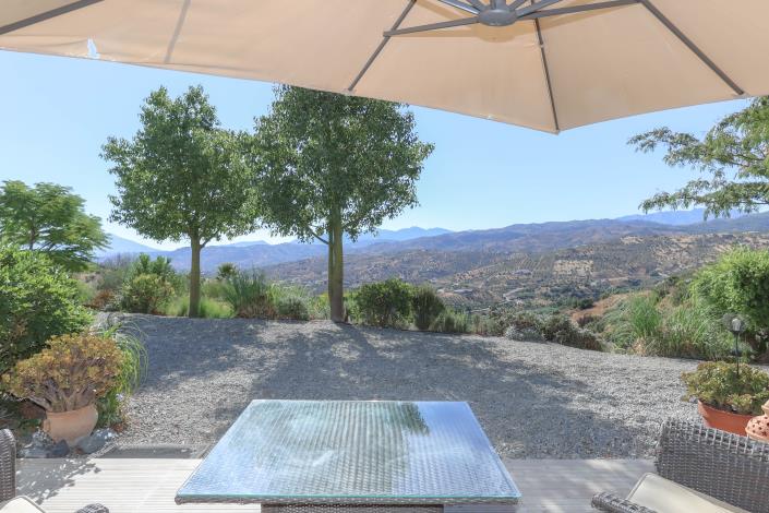 Image No.31-3 Bed Villa / Detached for sale