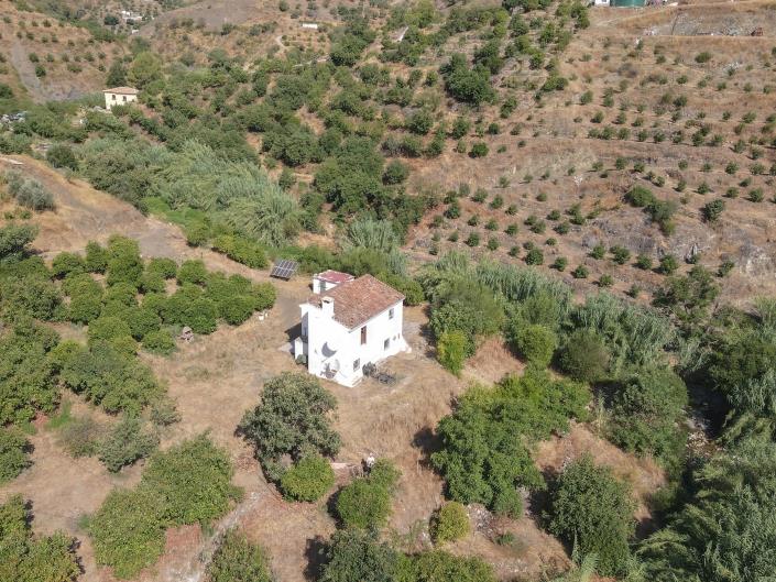 Image No.4-2 Bed Villa / Detached for sale