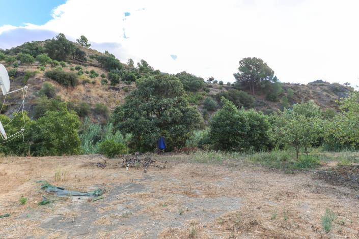 Image No.37-2 Bed Villa / Detached for sale