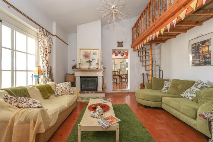 Image No.3-3 Bed Country Property for sale