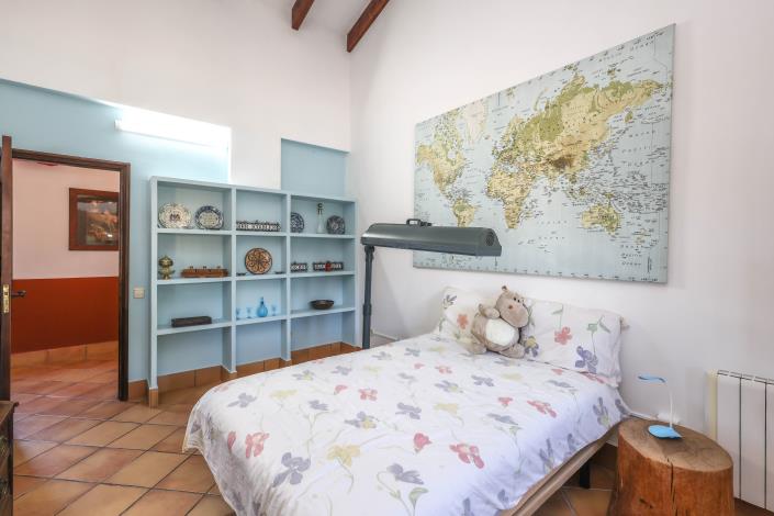 Image No.22-5 Bed Finca for sale