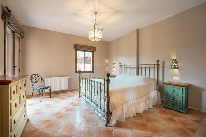 Image No.19-Villa / Détaché de 4 chambres à vendre à Monda