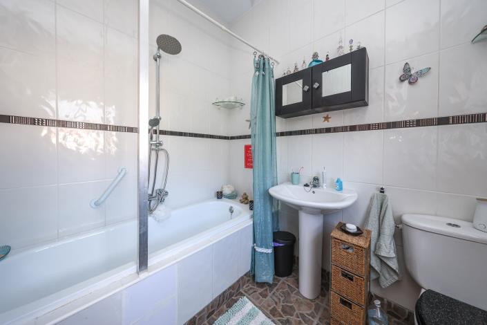 Image No.20-Villa / Détaché de 2 chambres à vendre à Cartama