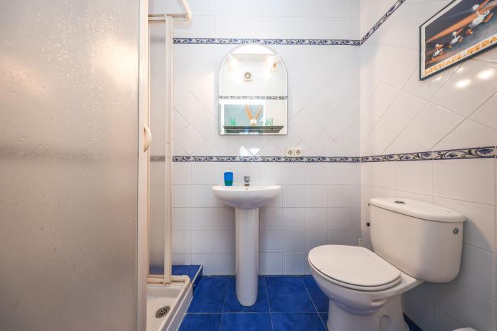 Image No.32-4 Bed Townhouse for sale