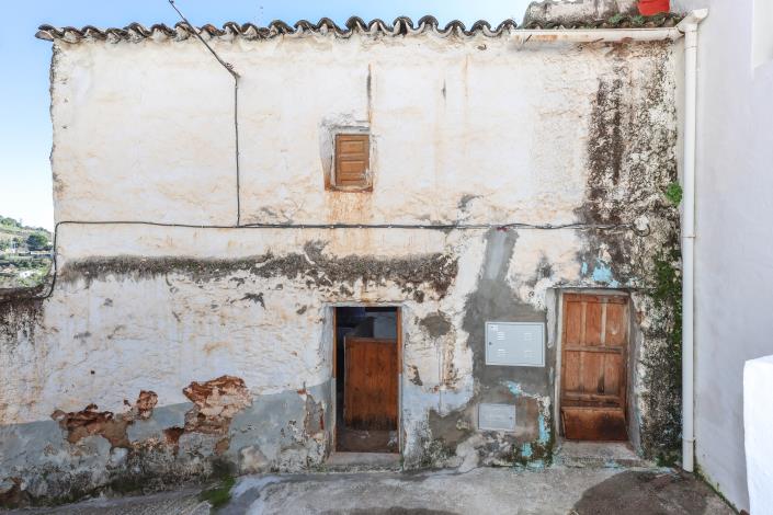 Image No.4-1 Bed Townhouse for sale