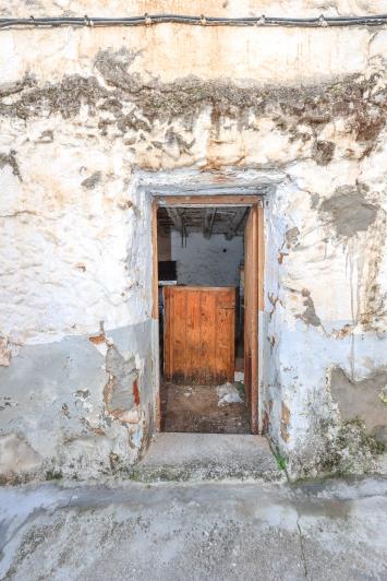 Image No.5-1 Bed Townhouse for sale