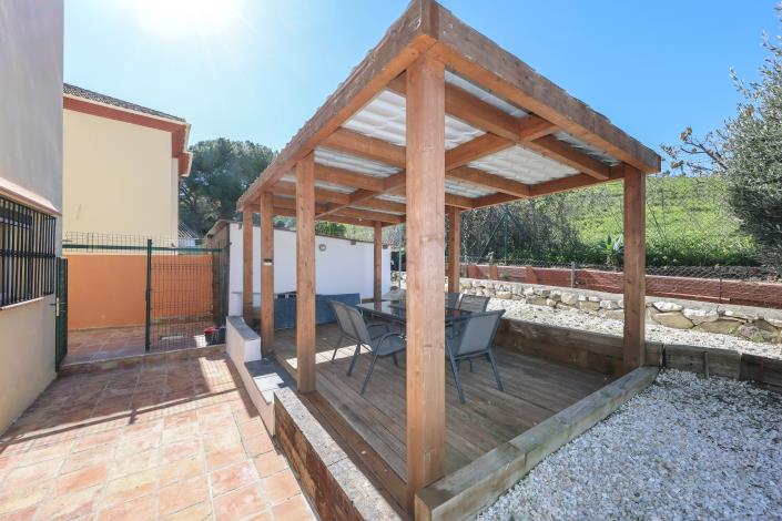 Image No.35-3 Bed Villa / Detached for sale