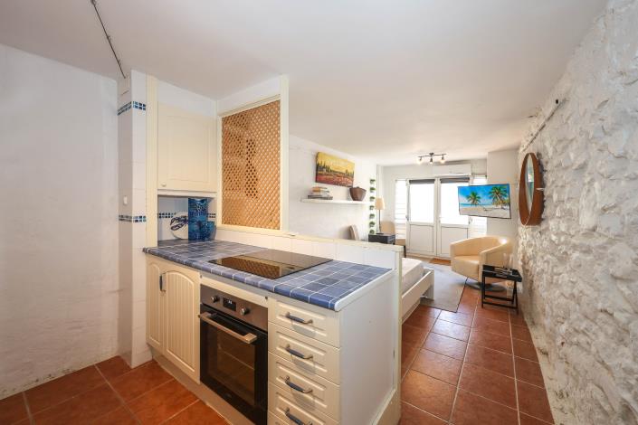 Image No.20-3 Bed Townhouse for sale