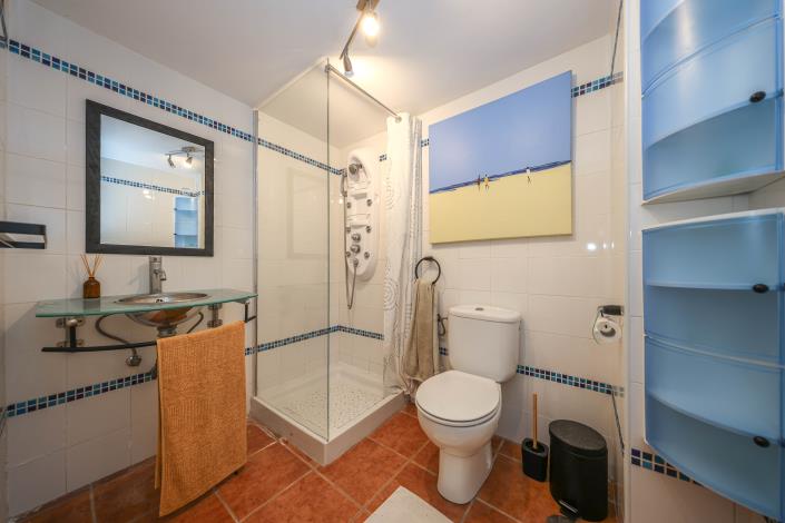 Image No.26-3 Bed Townhouse for sale