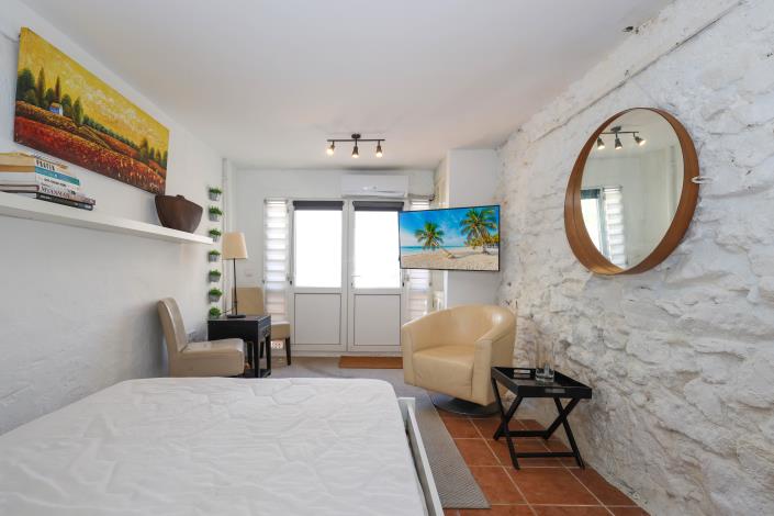 Image No.31-3 Bed Townhouse for sale