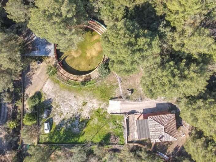 Image No.23-2 Bed Country Property for sale