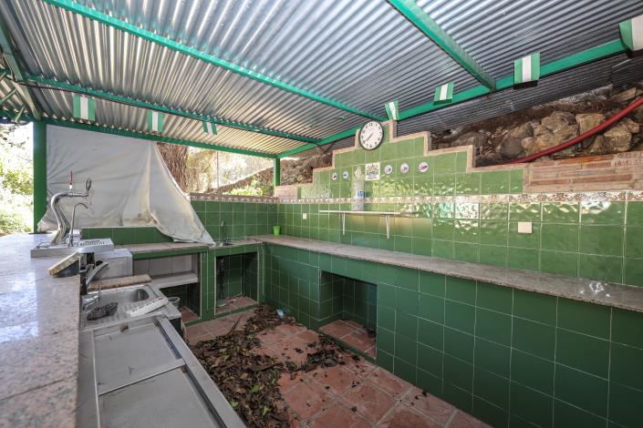 Image No.36-2 Bed Country Property for sale