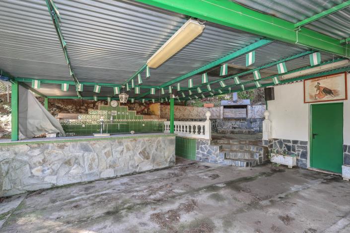 Image No.42-2 Bed Country Property for sale