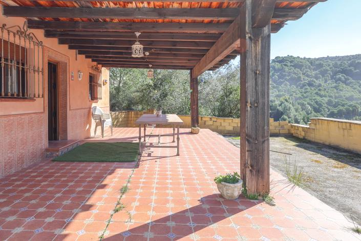 Image No.49-2 Bed Country Property for sale