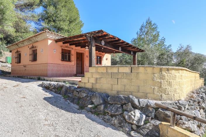 Image No.51-2 Bed Country Property for sale