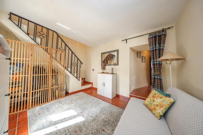 Image No.8-1 Bed Townhouse for sale