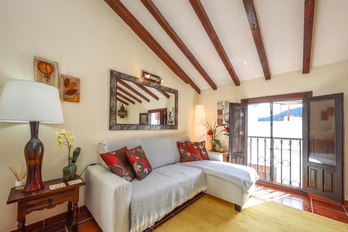 Image No.19-1 Bed Townhouse for sale