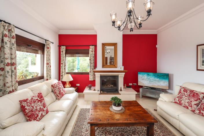 Image No.9-3 Bed Villa / Detached for sale