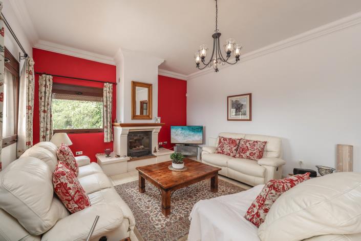 Image No.12-3 Bed Villa / Detached for sale