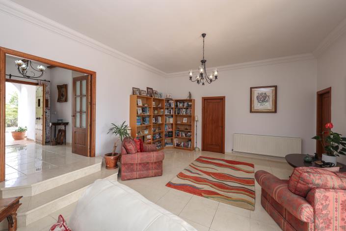 Image No.15-3 Bed Villa / Detached for sale