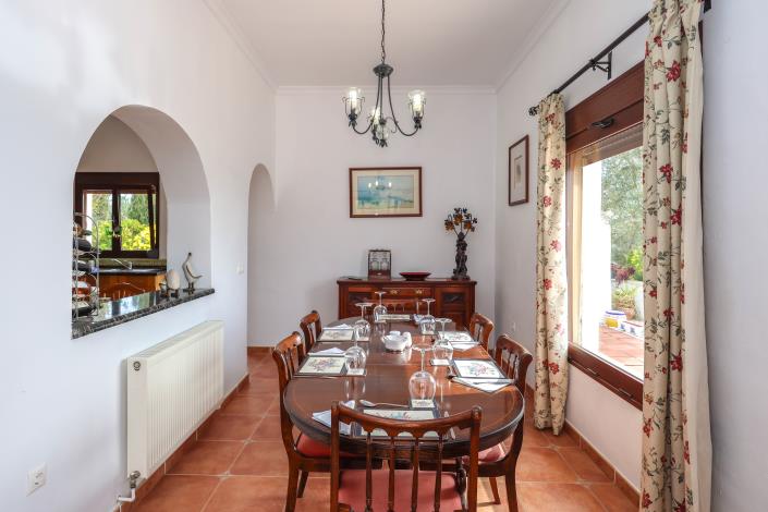 Image No.17-3 Bed Villa / Detached for sale