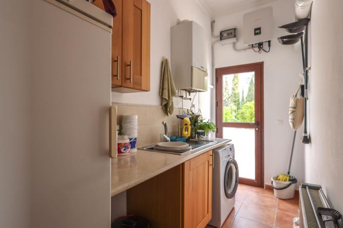 Image No.40-3 Bed Villa / Detached for sale