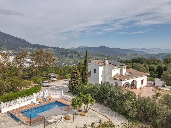 Image No.50-3 Bed Villa / Detached for sale