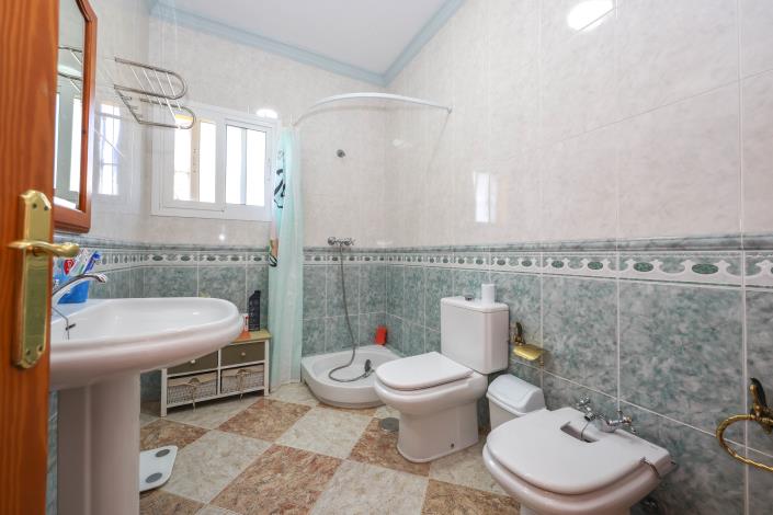 Image No.19-3 Bed House/Villa for sale