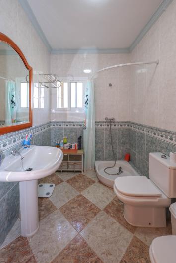 Image No.44-3 Bed House/Villa for sale