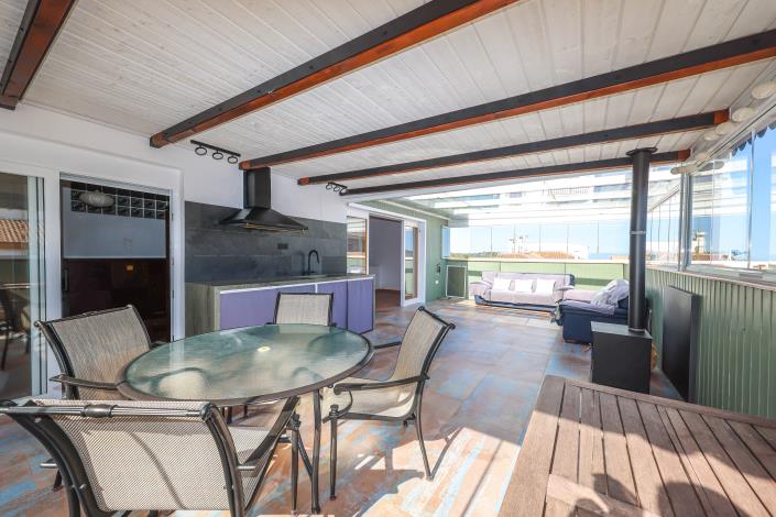 Image No.34-1 Bed Townhouse for sale